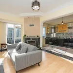 B Lackstone Homes