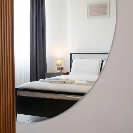 Διαμέρισμα Black Stone Homes *