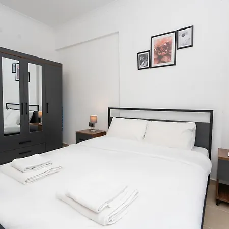 Διαμέρισμα Black Stone Homes *